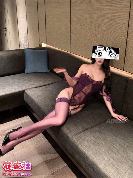 极品人妻GivenchyAdeer 与闺蜜共事一夫性爱记录 [22v200p+7G]