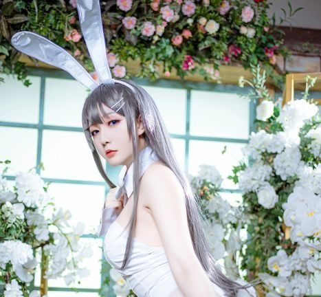 高颜值cosplay 星之迟迟 丰乳肥臀298套写真合集 [162G]