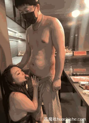 骚浪熟妇ssaimi 吊钟大奶子黑丝情趣诱惑精彩截图05