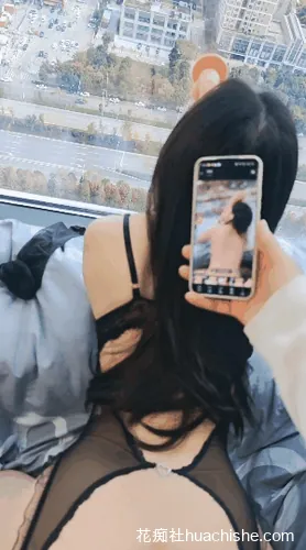 软软07女大/蝙蝠侠大战小母狗 调教眼镜学姐精彩截图17