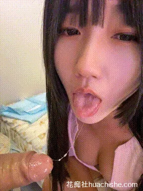 SLO-001 户外露出深喉口爆下海直播精彩截图04