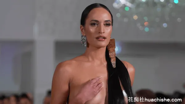 全裸时装秀Isis Fashion Awards精彩截图01