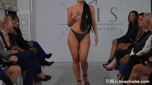 全裸时装秀Isis Fashion Awards精彩截图02
