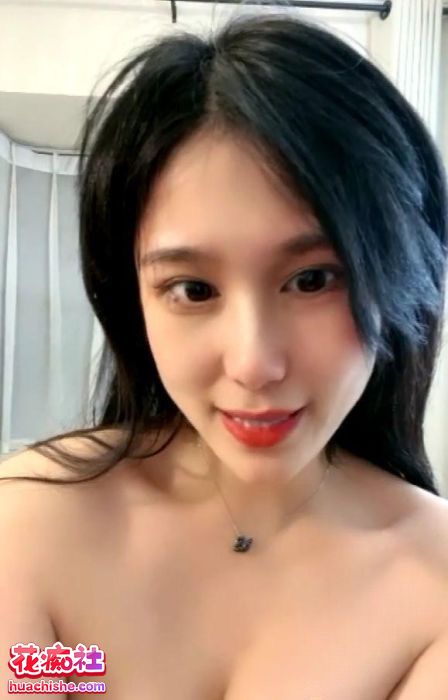 小白女奴/我有一个光年梦 揉奶抠B自慰精彩截图12