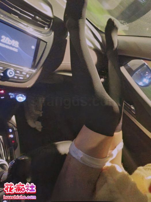 小韵仙子/xiaoyunxianzi/xiaoyun1314 各种户外露出55套精彩截图15