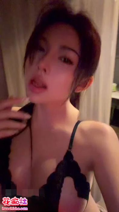 Unababy舒涵/多肉涵宝 九头身网红模特精彩截图04