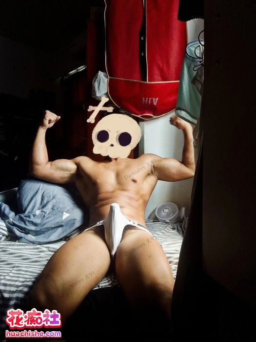 Darklates 约炮学生妹少妇熟女精彩截图11