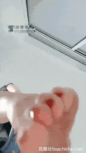 暖狐 嫩足诱惑变态榨精精彩截图06