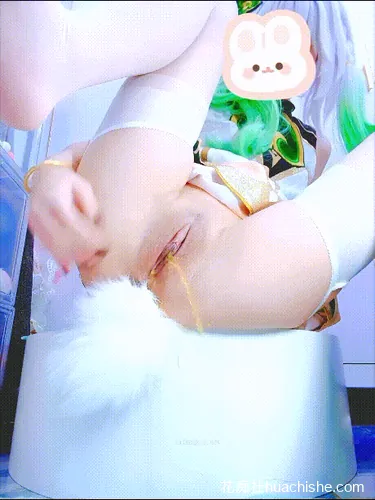 BOBOTU 萝莉风随处尿尿户外露出精彩截图04