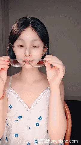 清纯眼镜妹 小肉肉/夏嫣 反差骚货自慰喷水合集 [71v+56G]