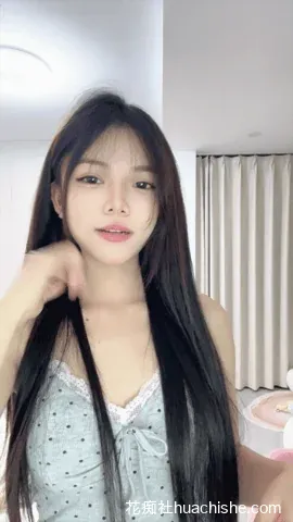 学妹007 粉嫩小穴自慰直播精彩截图04