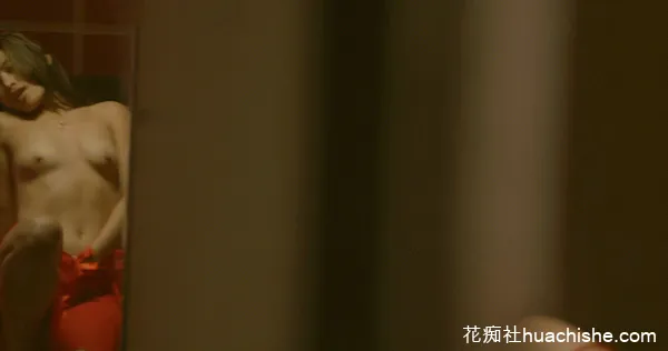 菲律宾三级R级电影精彩截图02