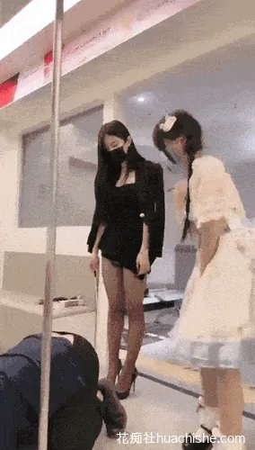 时安s 调教贱狗羞辱黑丝舔脚直播精彩截图02