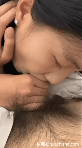 极品超嫩小美女【马丹妮】泄密精彩截图04